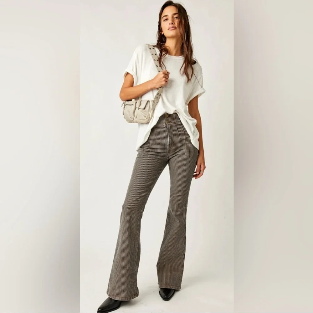 Free People Jayde Railroad Flare Jean in Train Car Stripe Front Pockets Size 29 - Picture 1 of 15